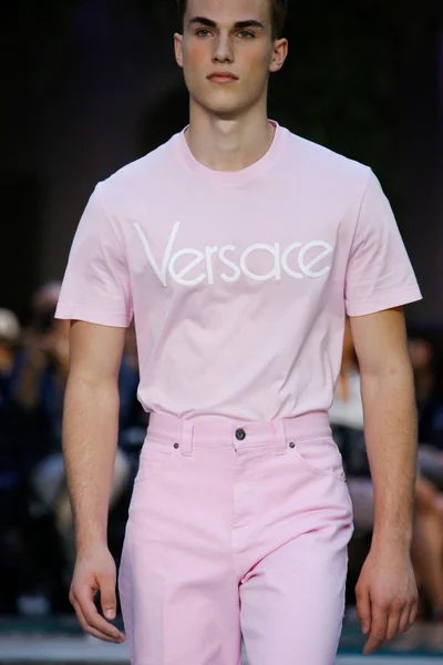 Look 33